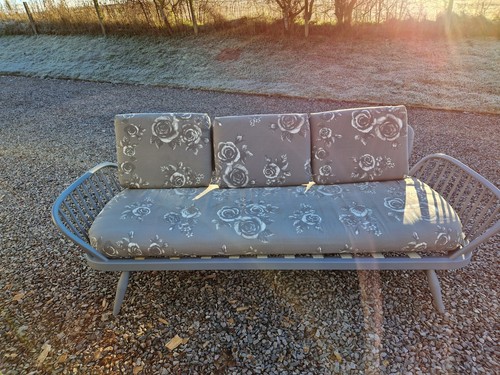 Ercol studio couch - day, bed