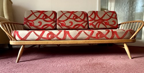 Ercol day bed studio couch - ercol,