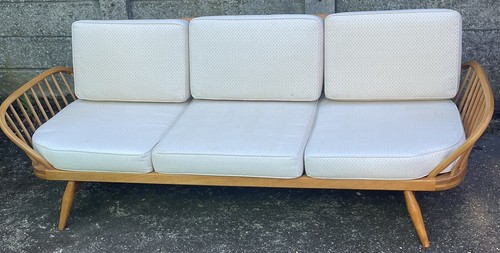 Stunning retro ercol - stunning,